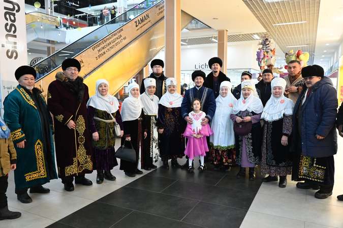 Қостанайда Жарапазан жыры айтылды