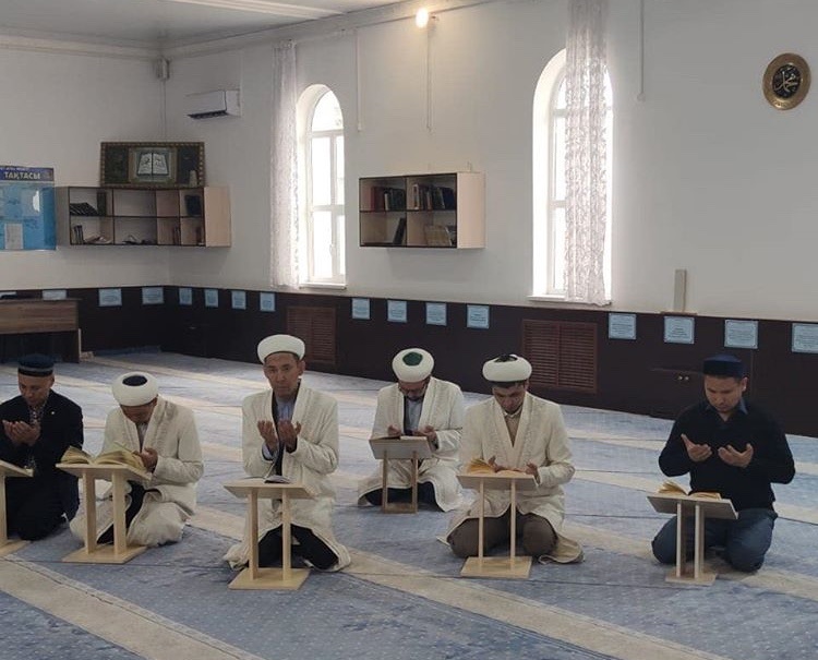 Ақтаулық имамдар төтенше жағдайға байланысты дұға жасады