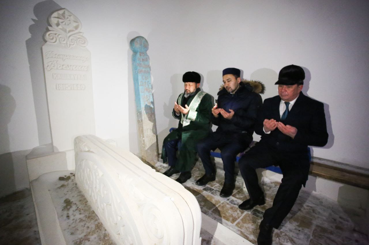 MMF жыныстық позициялары