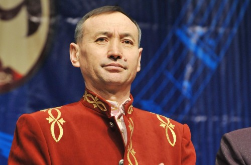 Есік алдында Елена Степаненконың порно фотосы болды. Легинстегі үлкен жопа