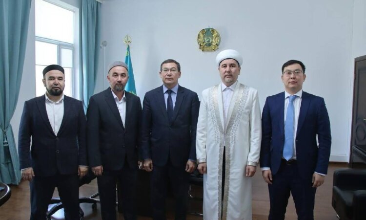 Атырау облысының бас имамы Индер және Махамбет аудандарына барды