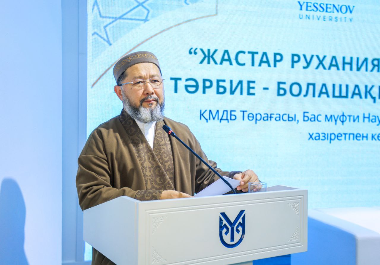 Студенттер жас қызды жыныстық қатынасқа түсіреді (нағыз әуесқой студенттік видео) Студенттер жас қызды жыныстық қатынасқа түсіреді (нағыз әуесқой студенттік видео)