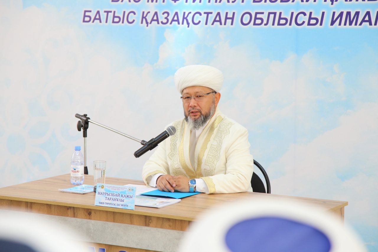 Интернетте студияда жеке порно кештер