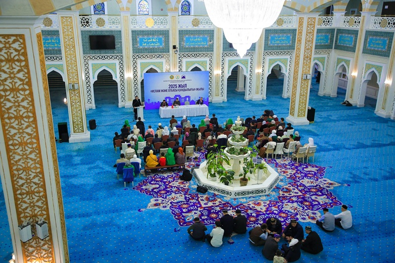 Ретро порно компиляция: сперму в mouth Тығыз қынаптың порно фотосуреті