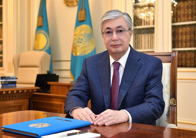 МЕМЛЕКЕТ БАСШЫСЫ ҚҰРБАН АЙТ МЕРЕКЕСІМЕН ҚҰТТЫҚТАДЫ