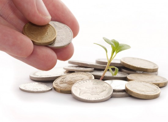 Қол кісендері бар BDSM фотогалереясы