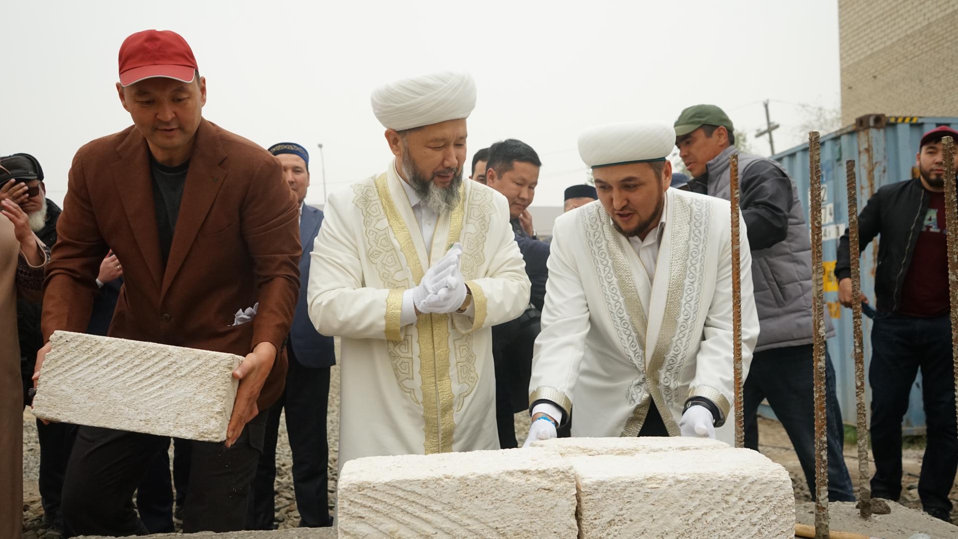 Актриса Екатерина Семенованың порно суреттері