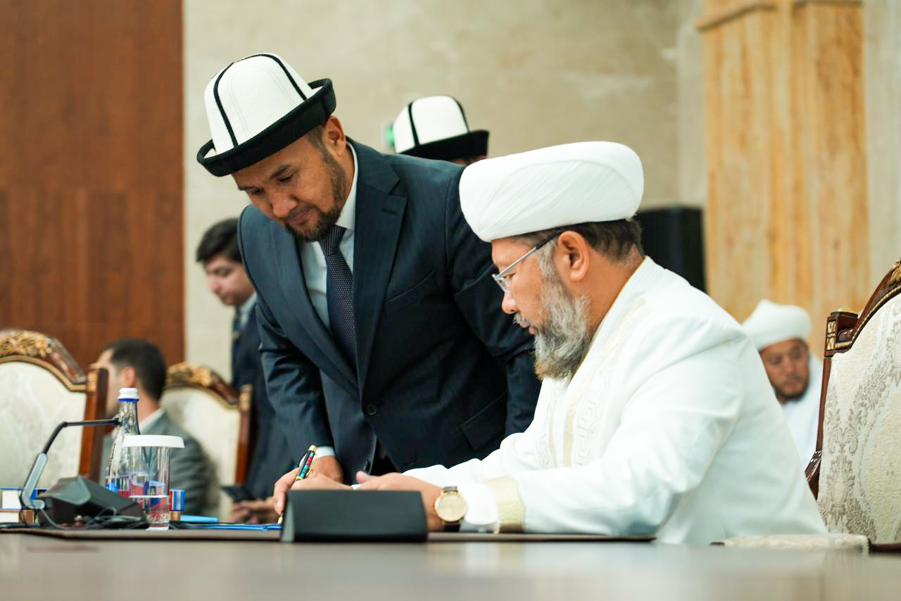 Жалаңаш шөп Елена