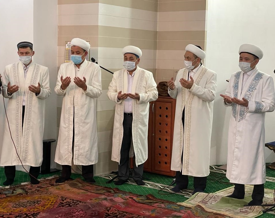 Алматы: Назначен главный имам мечети «Калкаман-2»