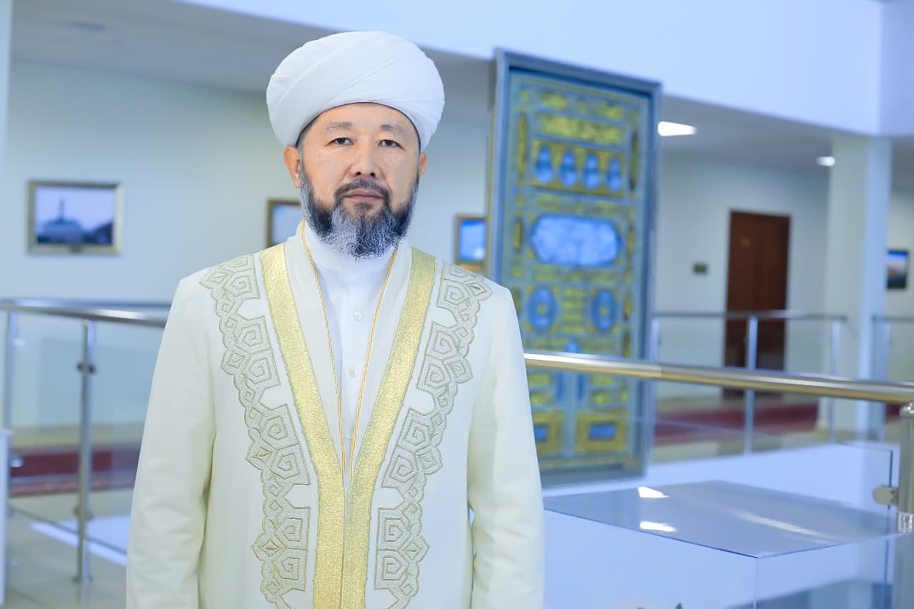 Электр тогы бар пенис мастурбаторын қалай жасауға болады Қызда үлкен емізік болса, бұл нені білдіреді?