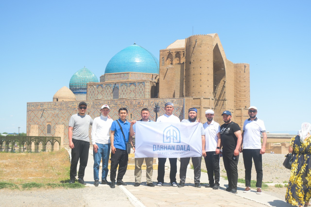 Теміртау имамдары – Түркістан төрінде