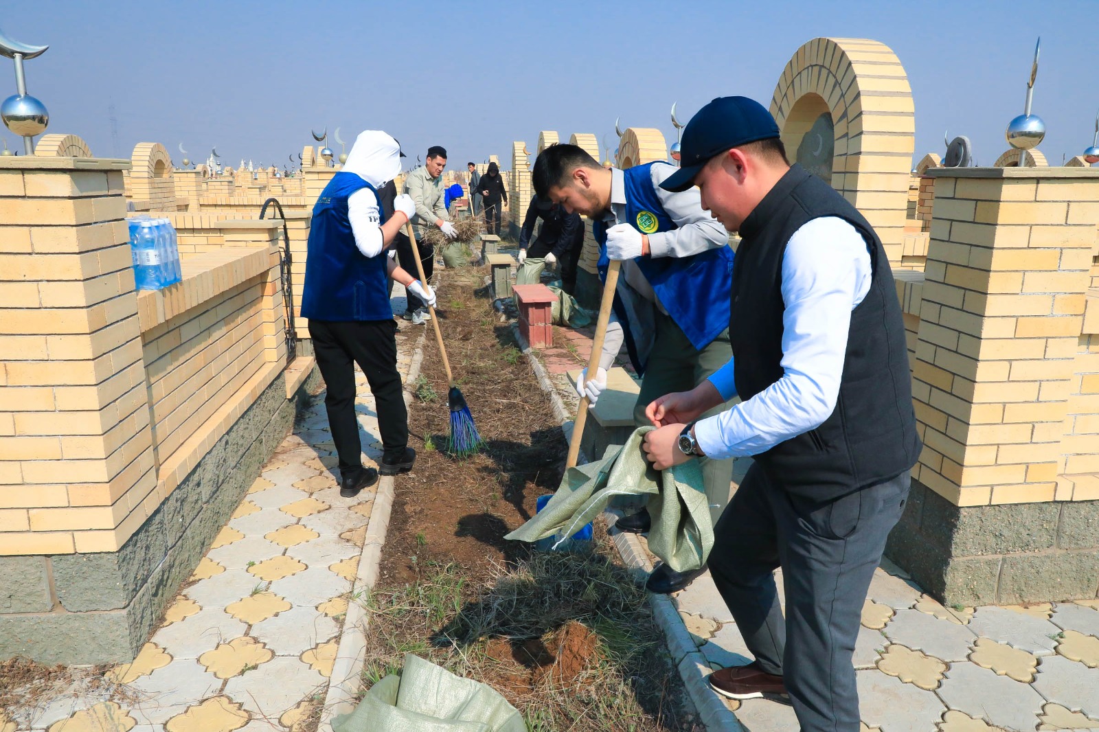 Анам жасырын жыныстық қатынасқа түскісі келеді