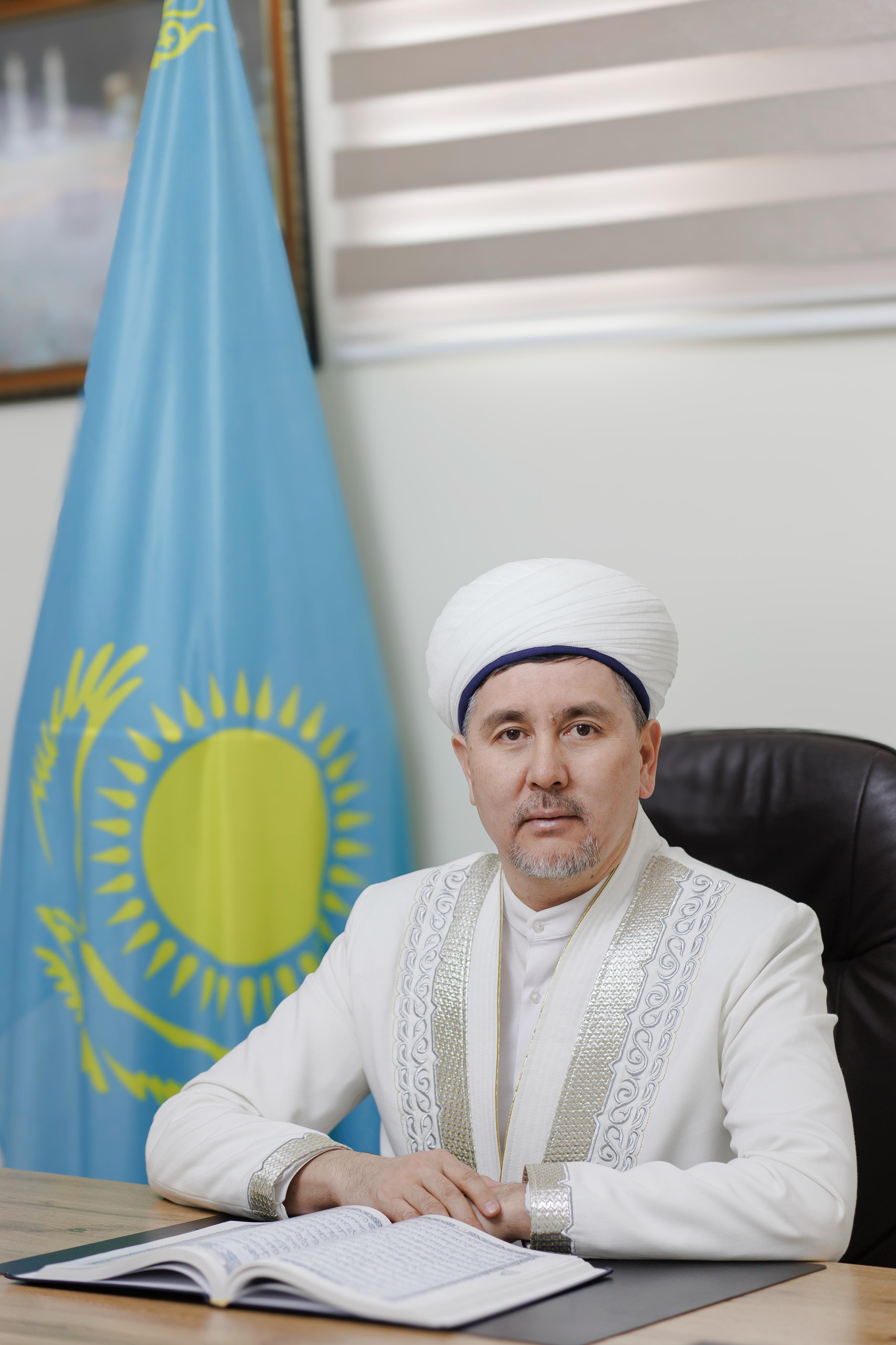 ГЛАВНЫЙ ИМАМ ПРЕДСТАВИТЕЛЬ ДУМК ПО АТЫРАУСКОЙ ОБЛАСТИ