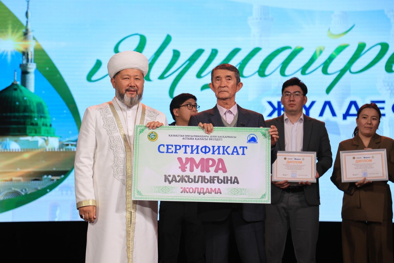 Орыстың үйде жалғыз есейгенін көріңіз