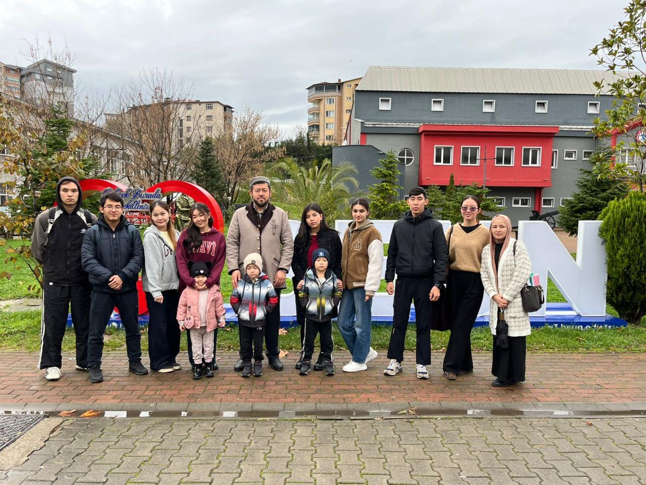 ҚМДБ өкілі Зонгулдақтағы студенттермен жүздесті