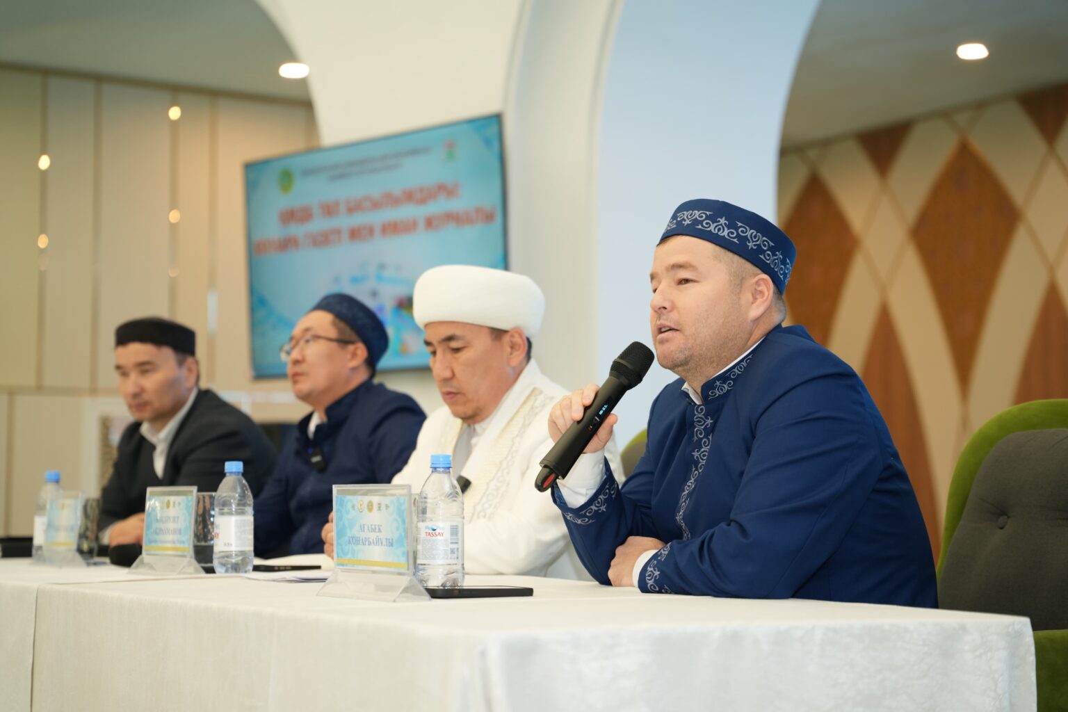 «ИМАН» ЖУРНАЛЫ МЕН «МҰНАРА» ГАЗЕТІ ЖЫЛДЫ ҚОРЫТЫНДЫЛАДЫ