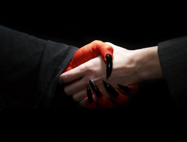 Жалаңаш қынаптың жақыннан түсірілуі