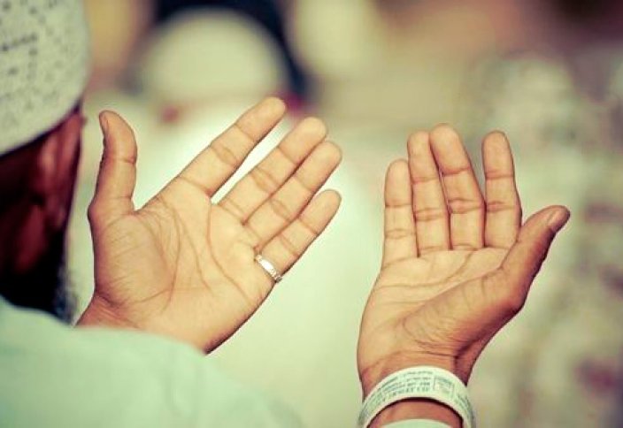 Сексуалды әйелдердің бейнелерін жүктеп алыңыз лабияңызды таратыңыз