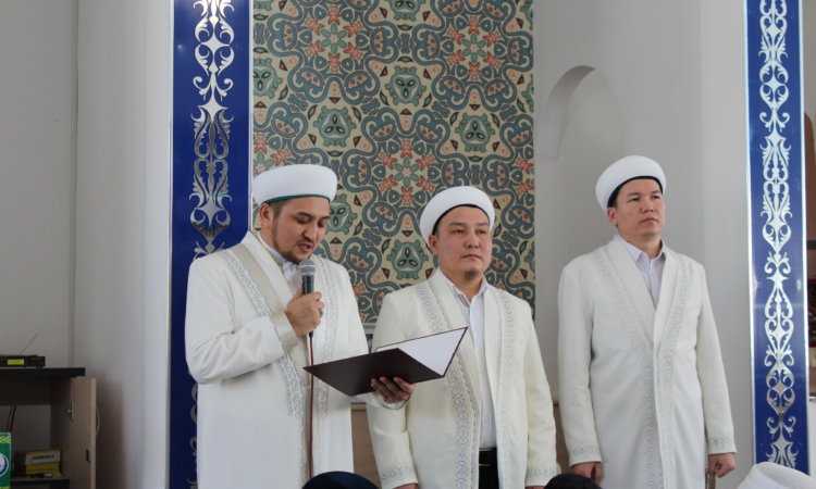 Атырау: Қос ауданның бас имамдары тағайындалды