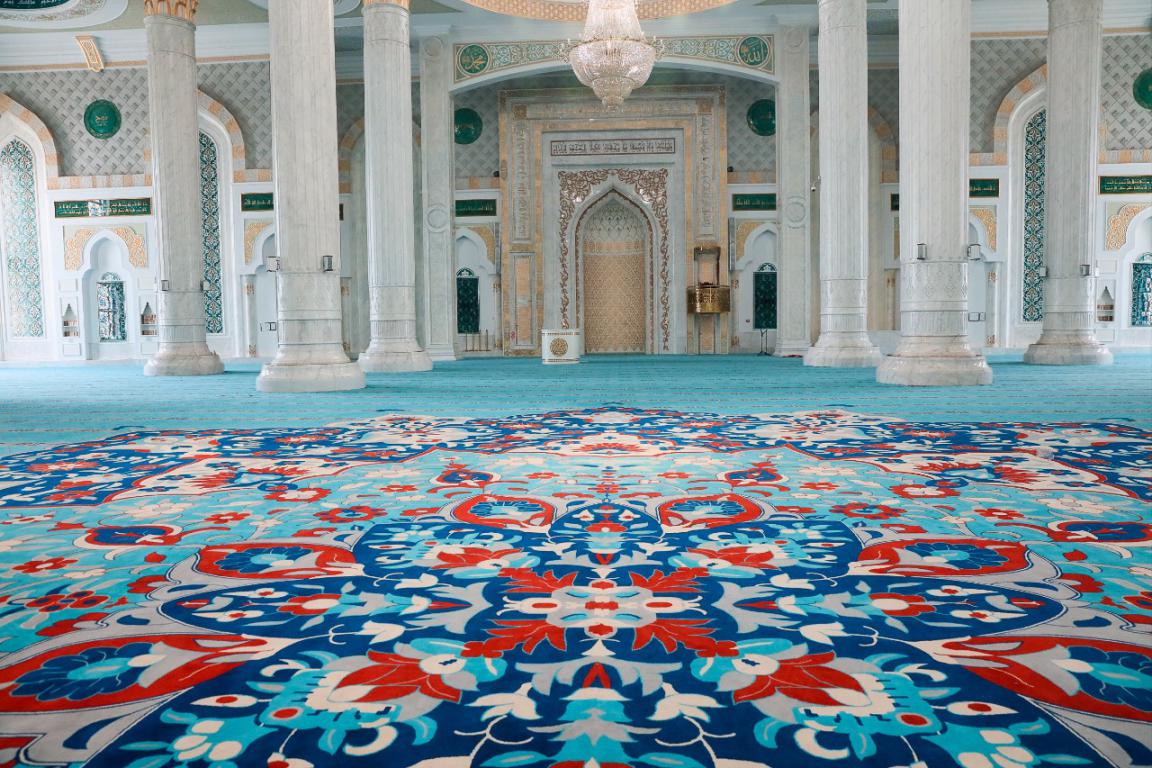 Орыс хатшыларының порно кастингі