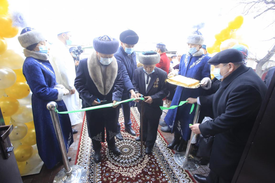 БАС МҮФТИ ХАКІМ ХАЗІРЕТ АТЫНДАҒЫ МЕШІТТІ АШЫП БЕРДІ (ФОТО)