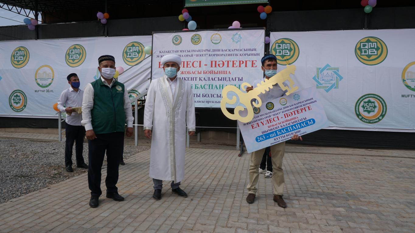 Кеңседегі орысша порно