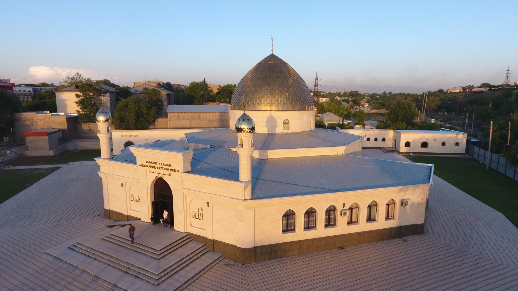 Шымкент: Красивая и преображенная мечеть «Абдул Хамид Каттани» снова возобновила свою работу (ФОТО)