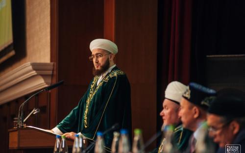 Татарстан Муфтияты өңірдегі іскерлік қатынасхаттарды татар тілінде жүргізетін болады