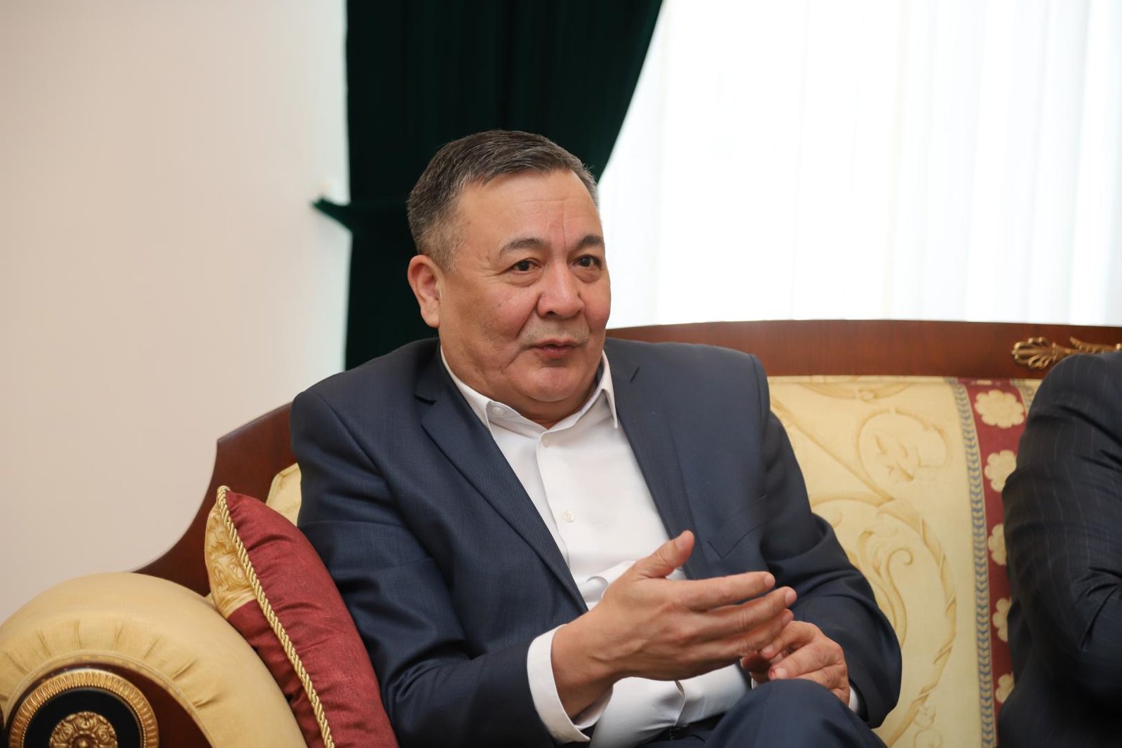 ерлан тынымбайулы карин казахский общественный деятель. общественный деятель казахстана. общественный деятель казахстана. масимов итокаев. ерлан тынымбайулы карин казахский общественный деятель.