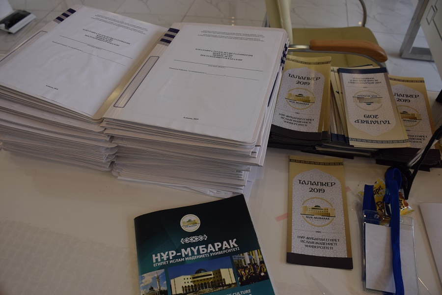 Азиялық әйелдердің эротикалық галереялары