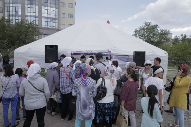 Атырау: Құрбан айт мерекесі күні 300 отбасыға ет таратылды