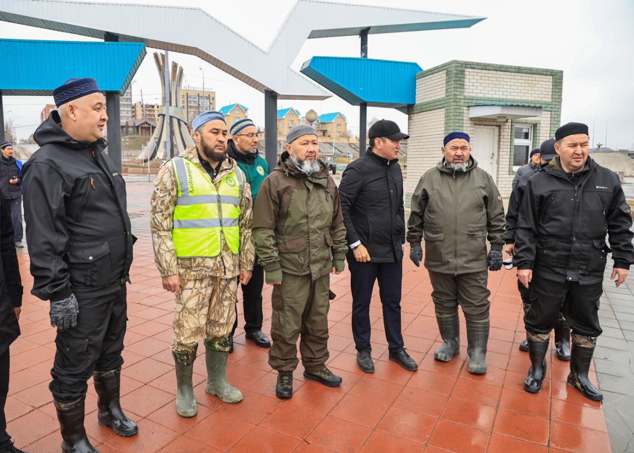 БАС МҮФТИ: ЕРЛІГІМІЗДІ КӨРСЕТІП, ЕЛДІГІМІЗДІ ТАНЫТАЙЫҚ (ФОТО)