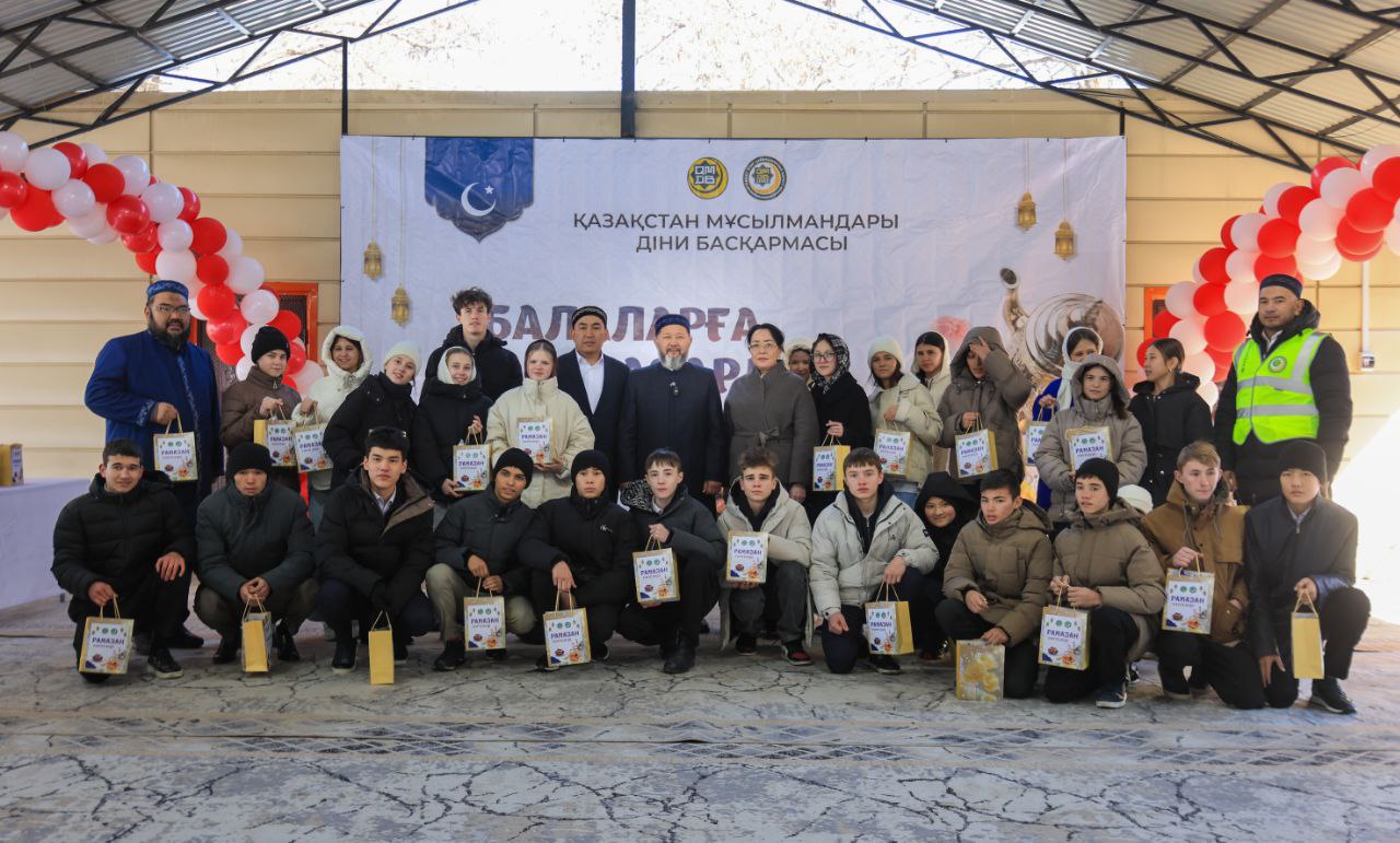 ПРЕДСЕДАТЕЛЬ ДУМК ПОСЕТИЛ ДЕТСКИЙ ДОМ В ШЫМКЕНТЕ