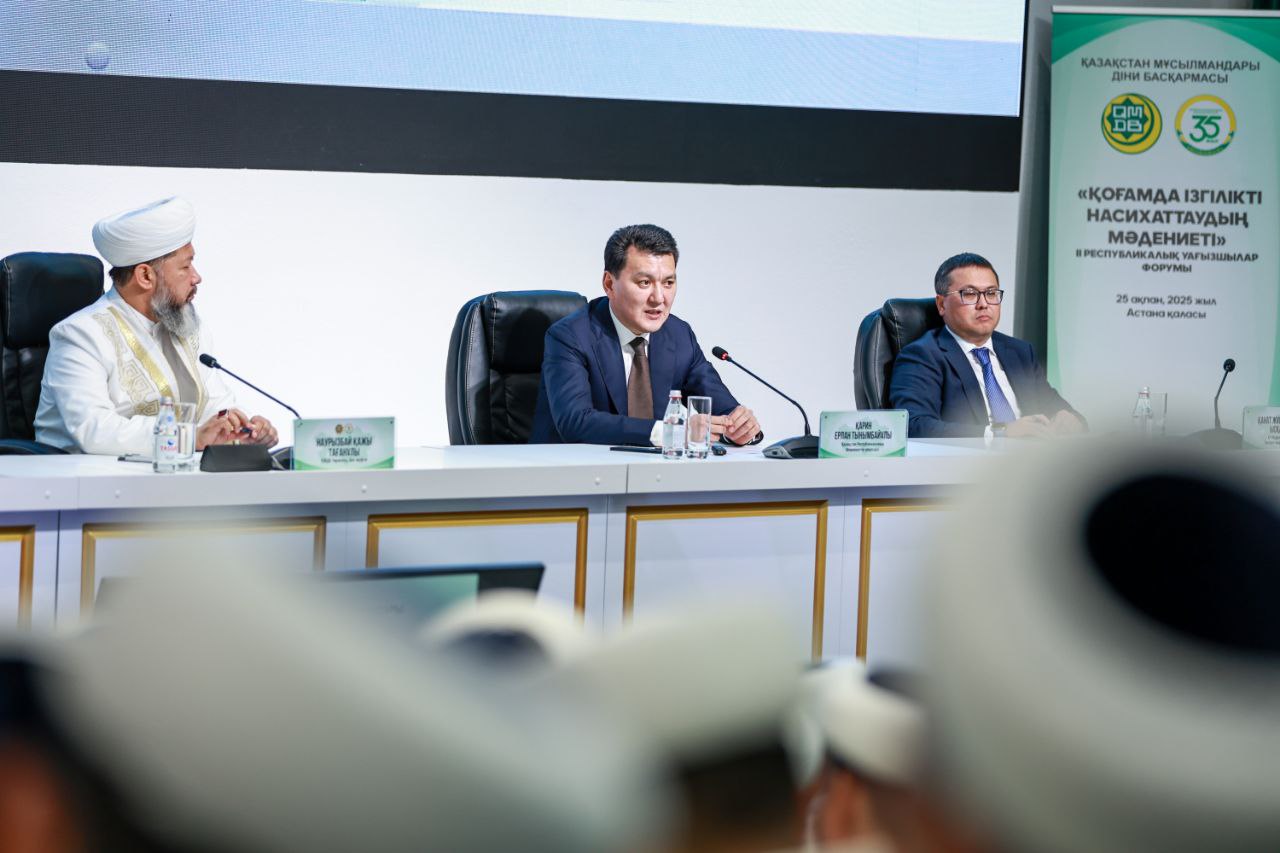 Секс үнді актрисасын жүктеп алыңыз