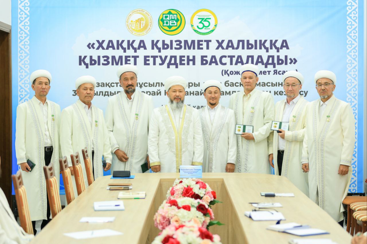 ВЕРХОВНЫЙ МУФТИЙ НАУРЫЗБАЙ КАЖЫ ТАГАНУЛЫ ВСТРЕТИЛСЯ С ИМАМАМИ КОСТАНАЙСКОЙ ОБЛАСТИ