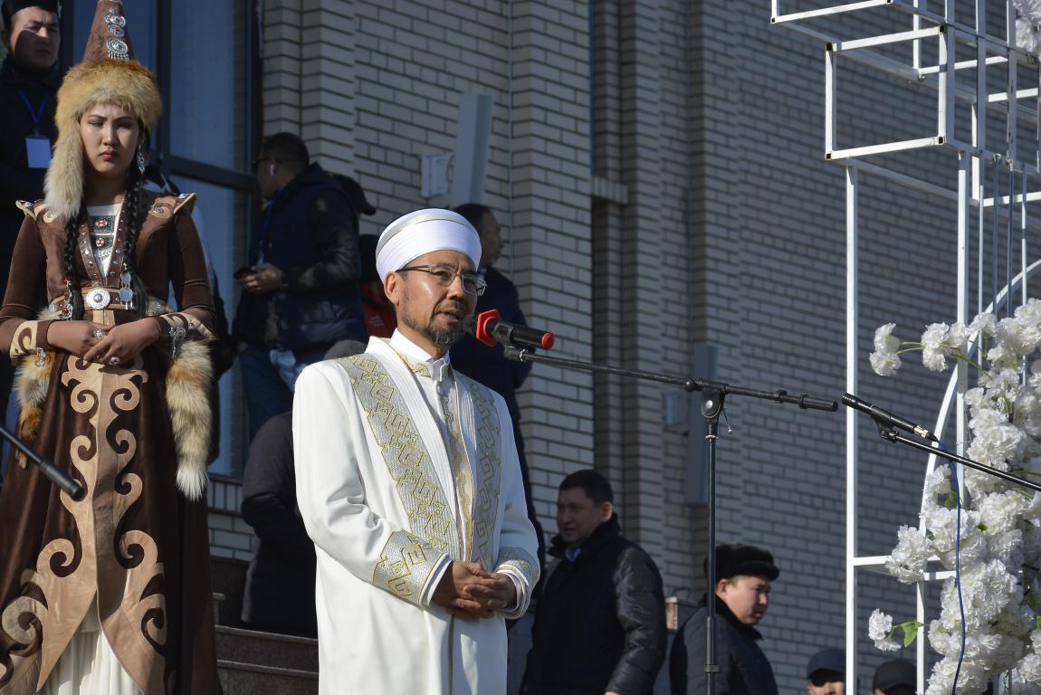 В САРЫАГАШЕ ОТКРЫЛАСЬ МЕЧЕТЬ С УНИКАЛЬНОЙ АРХИТЕКТУРОЙ