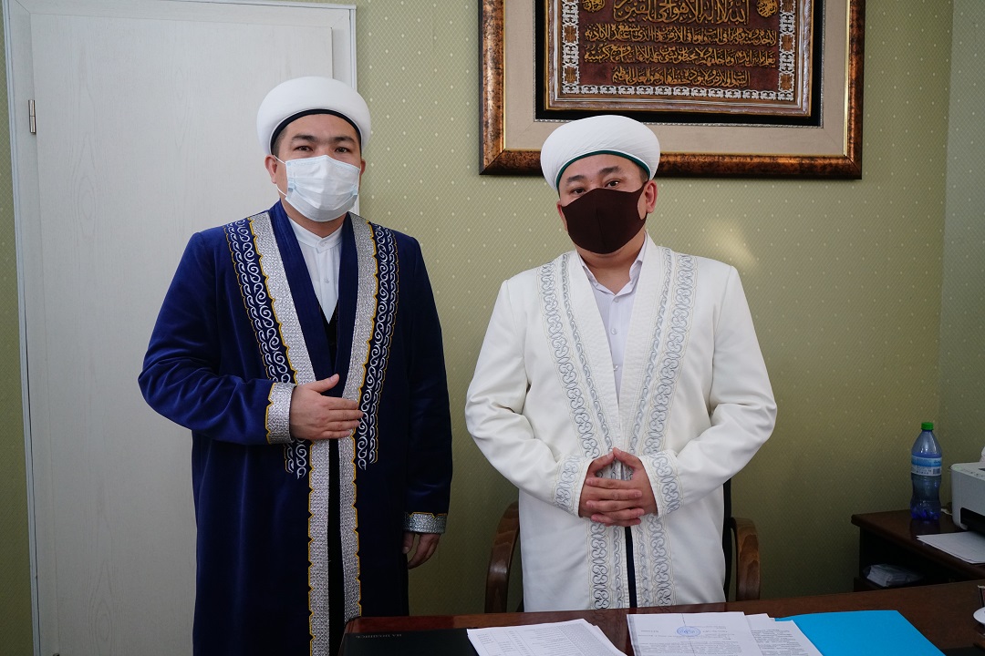 НАЗНАЧЕН ГЛАВНЫЙ ИМАМ МЕЧЕТИ «САДУАКАС КАЖЫ ГЫЛМАНИ» (ФОТО)