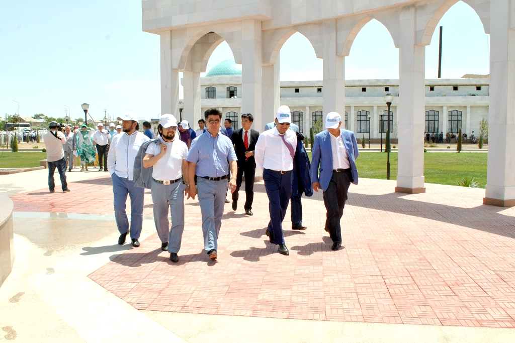 Логотип жетысай. Джетысай чимкентская область. Город жетысай. Жетісай ауа. Город жетысай фото.